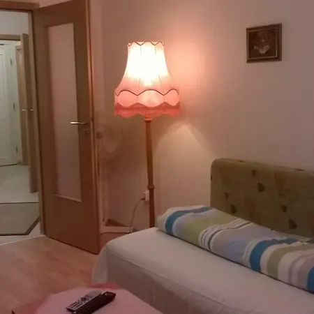 Golf Apartment