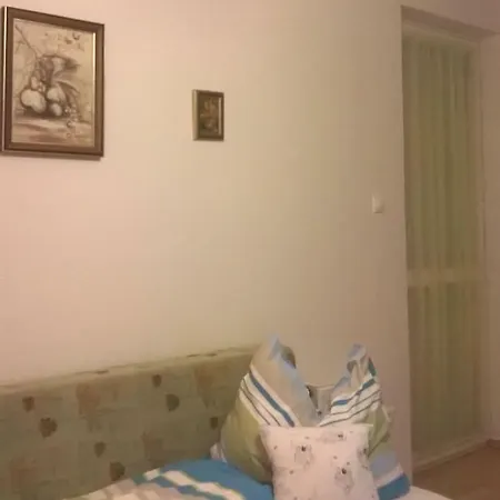 Apartment Golf