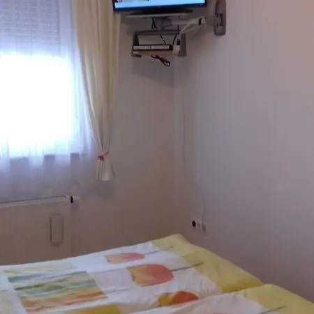Apartment Golf Buk